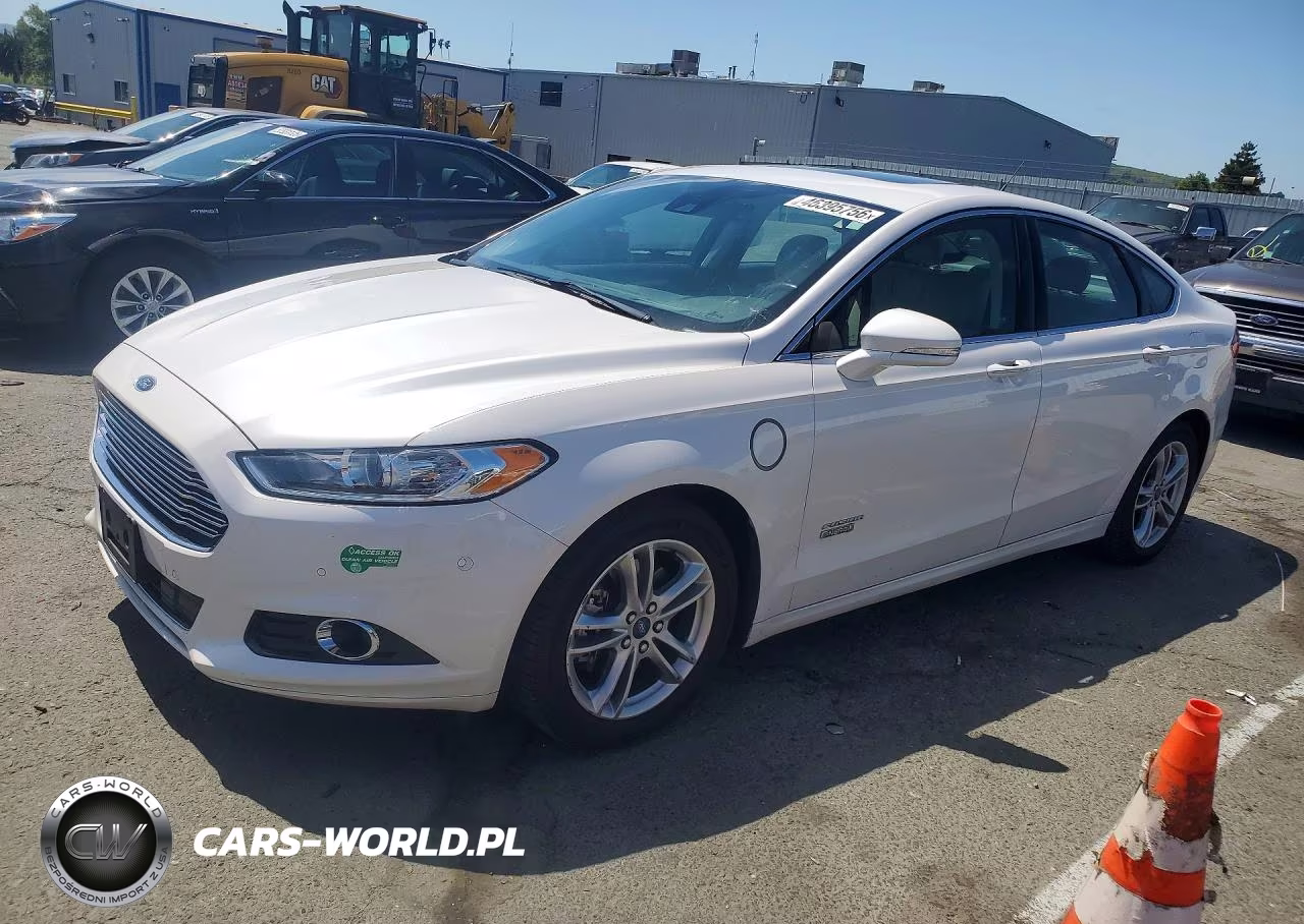 2016 Ford Fusion Titanium Phev – zdjęcie 1 z 12