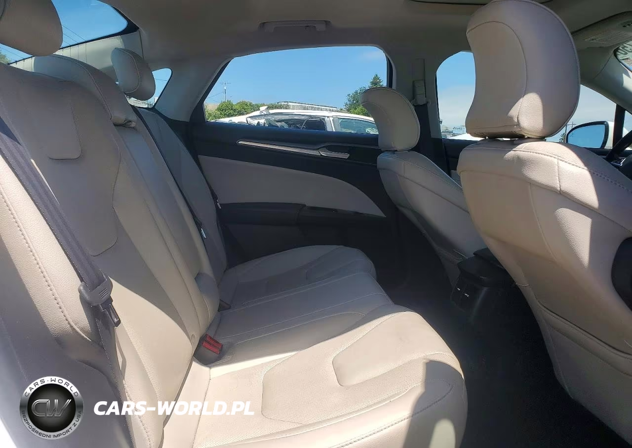 2016 Ford Fusion Titanium Phev VIN:3FA6P0SU0GR134657 - 10