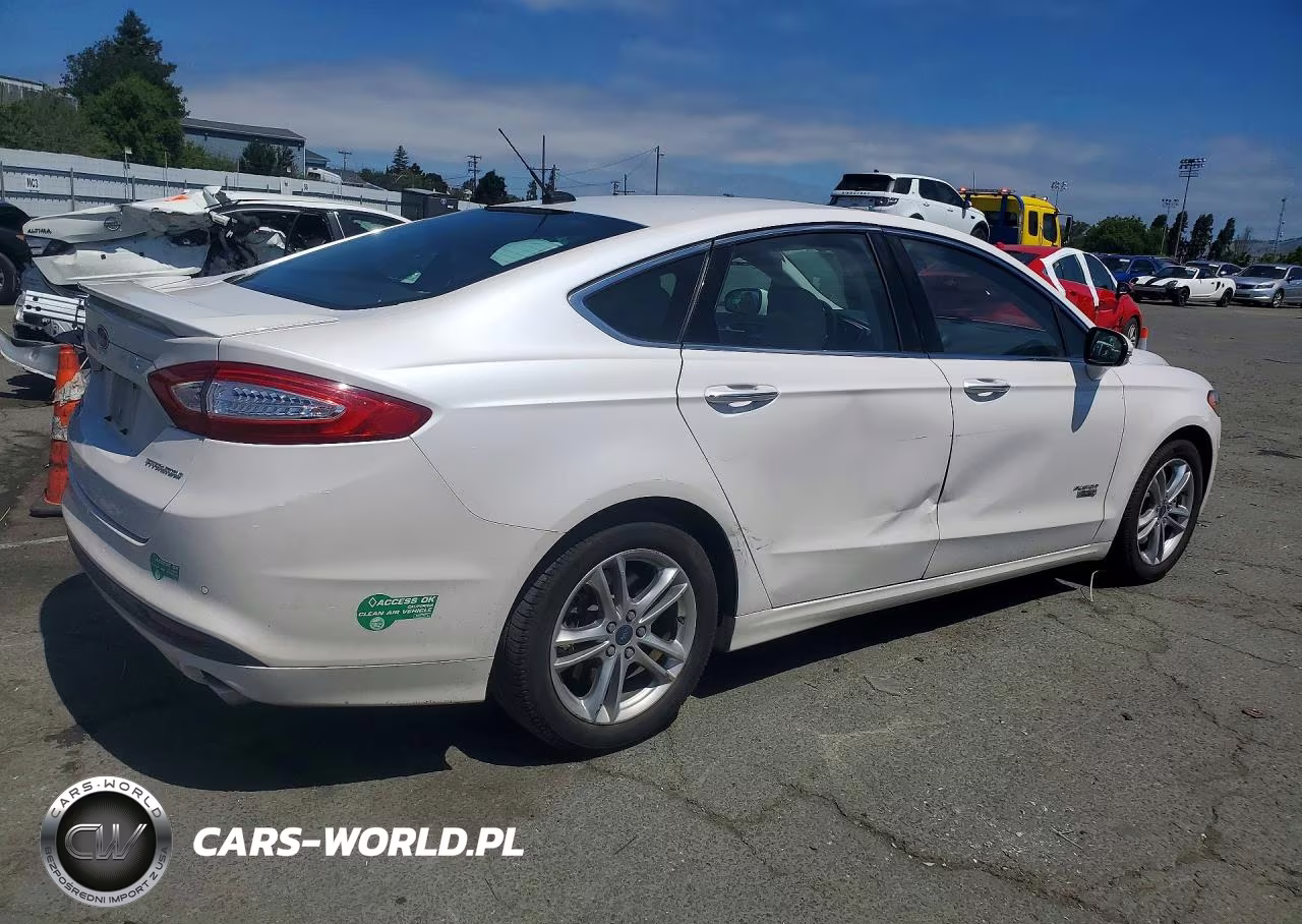 2016 Ford Fusion Titanium Phev VIN:3FA6P0SU0GR134657 - 3