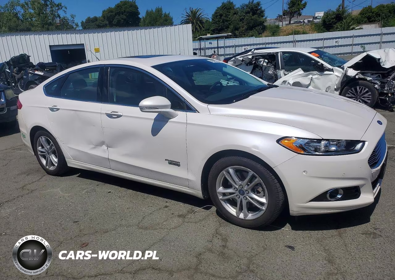 2016 Ford Fusion Titanium Phev VIN:3FA6P0SU0GR134657 - 4