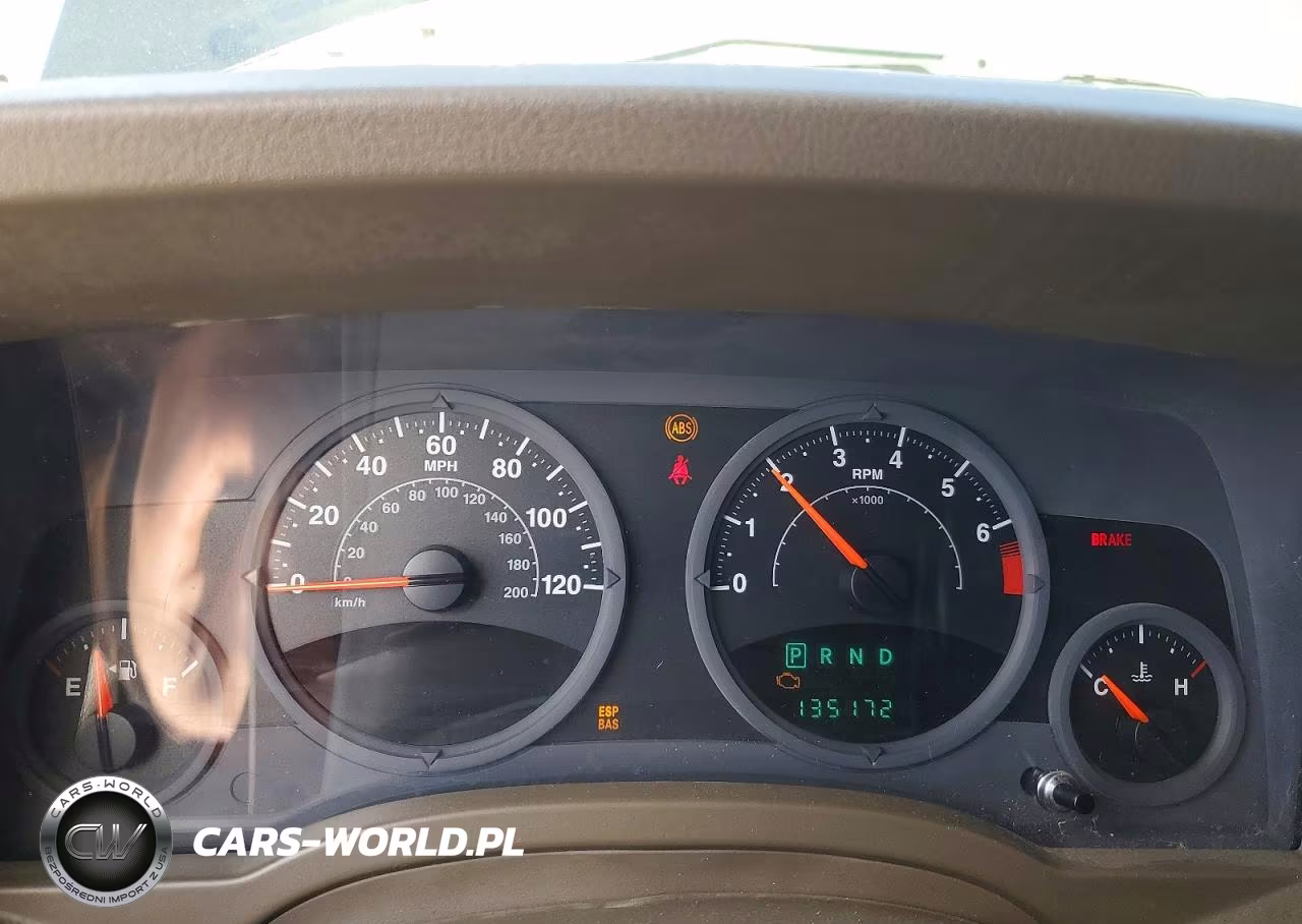 2007 Jeep Compass VIN:1J8FT47067D322670 - 9