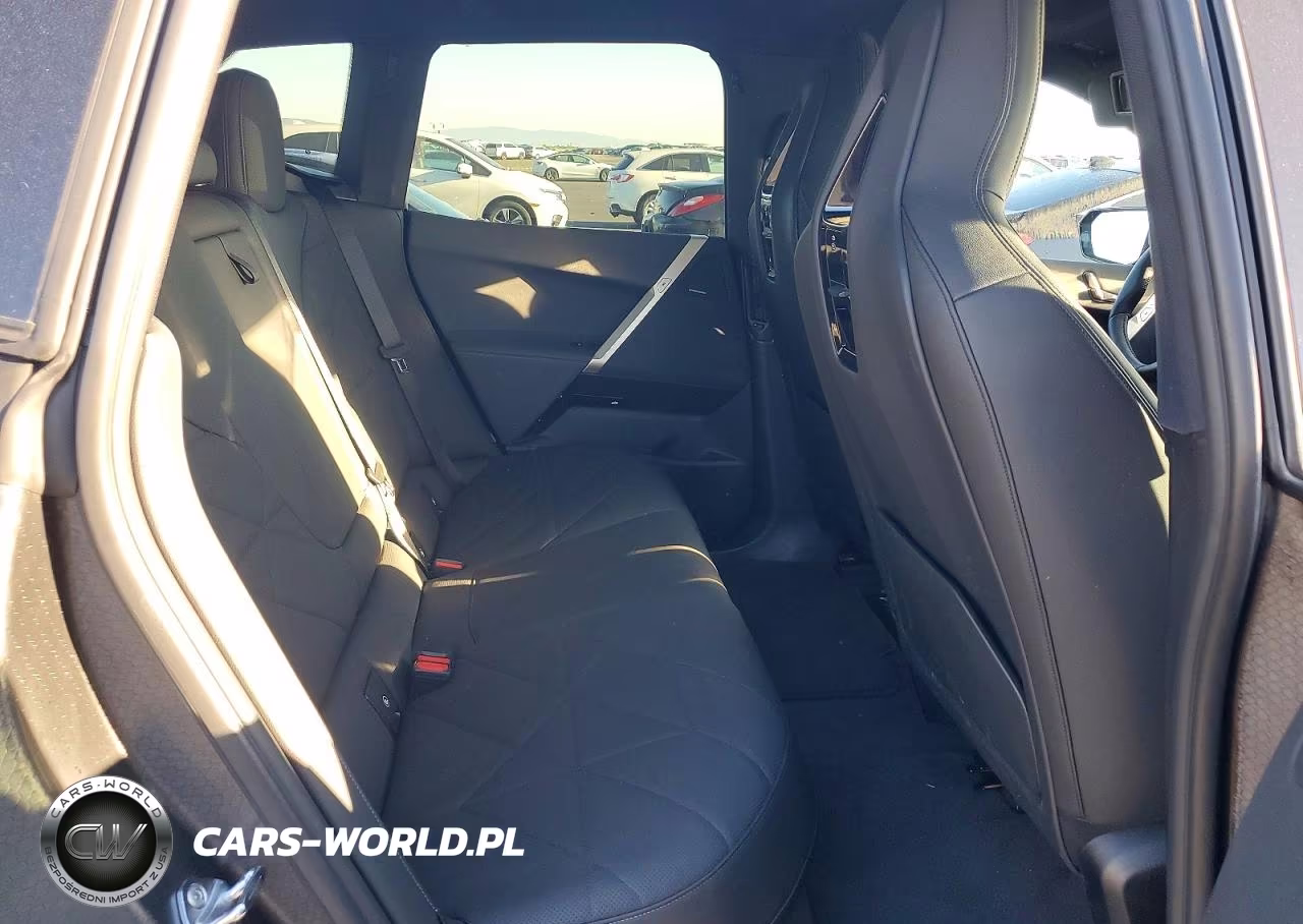 2025 BMW Ix xDrive50 VIN:WB523CF07SCS50339 - 11