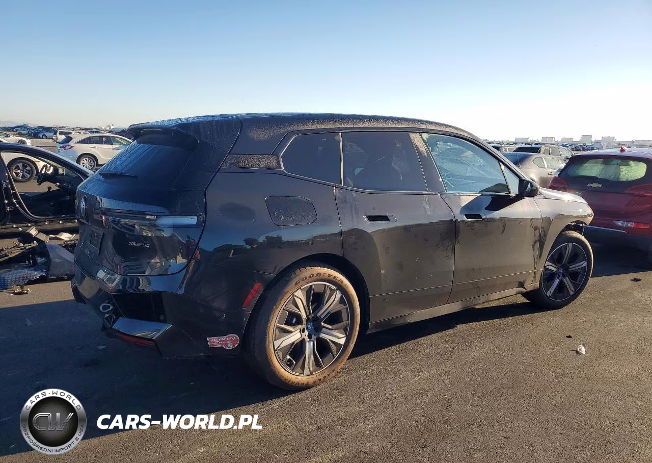 2025 BMW Ix xDrive50 VIN:WB523CF07SCS50339 - 3