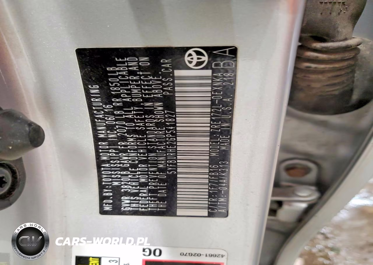 2016 Toyota Corolla Le VIN:5YFBURHE2GP541827 - 13