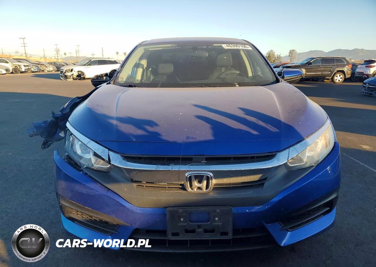 2018 Honda Civic Lx VIN:2HGFC2F5XJH542219 - 5
