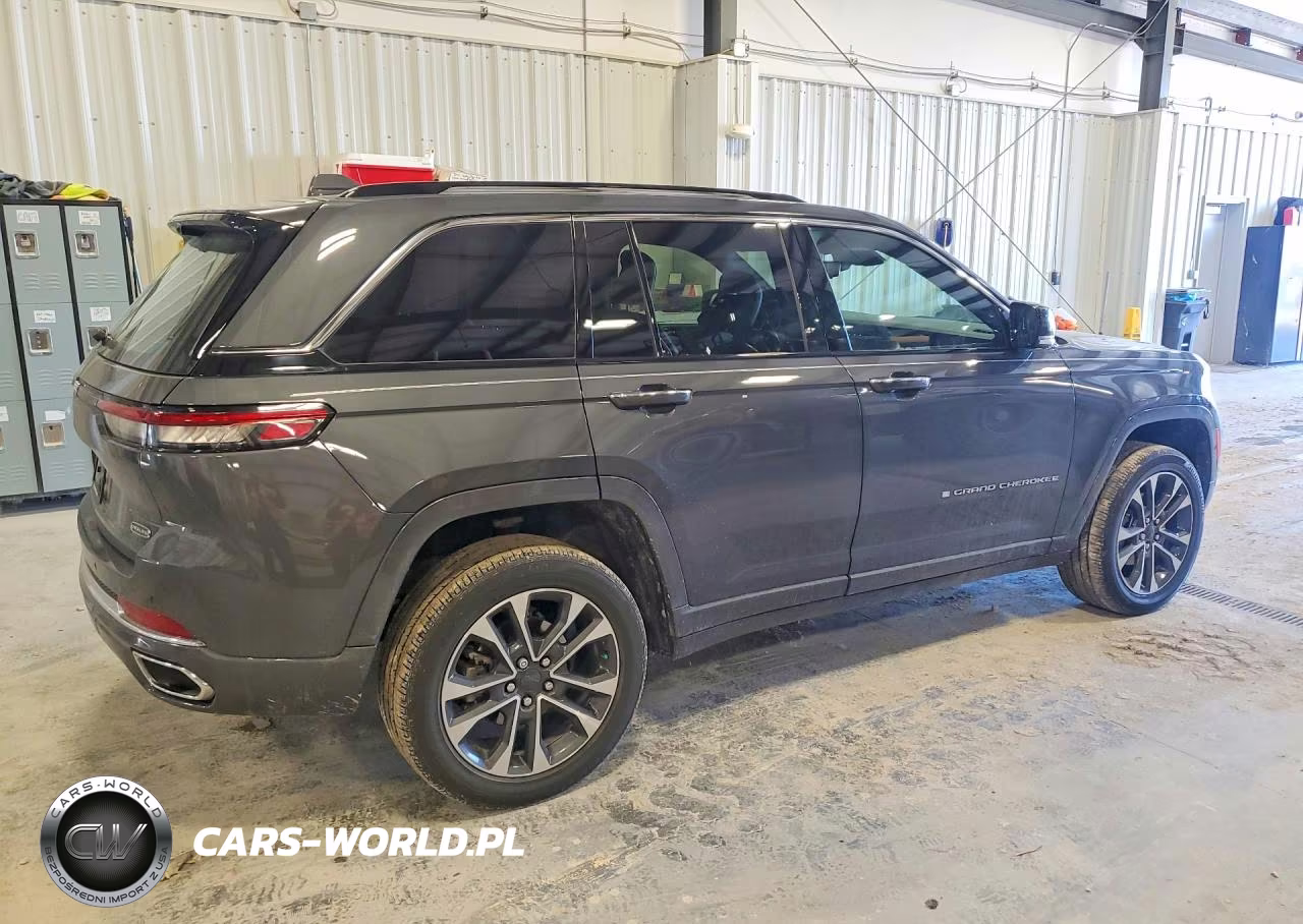2022 Jeep Grand Cherokee Overland VIN:1C4RJHDG0N8627526 - 3