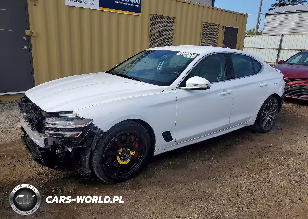 2025 Genesis G70 2.5T Standard
