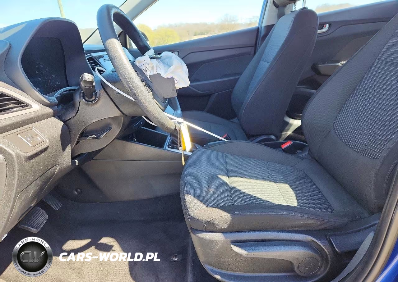 2019 Hyundai Accent Se VIN:3KPC24A3XKE065200 - 7