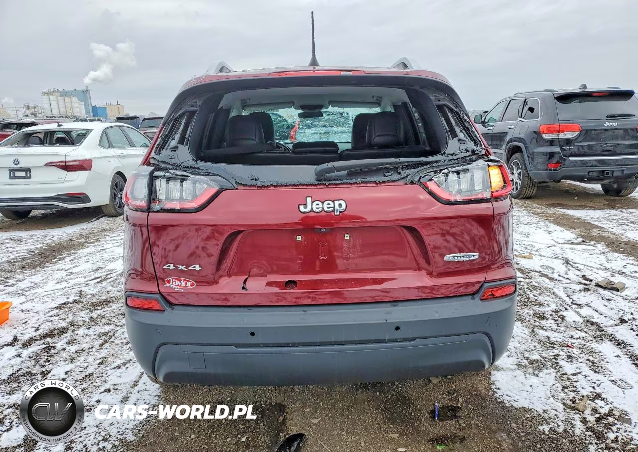2019 Jeep Cherokee Latitude Plus VIN:1C4PJMLB8KD323496 - 6
