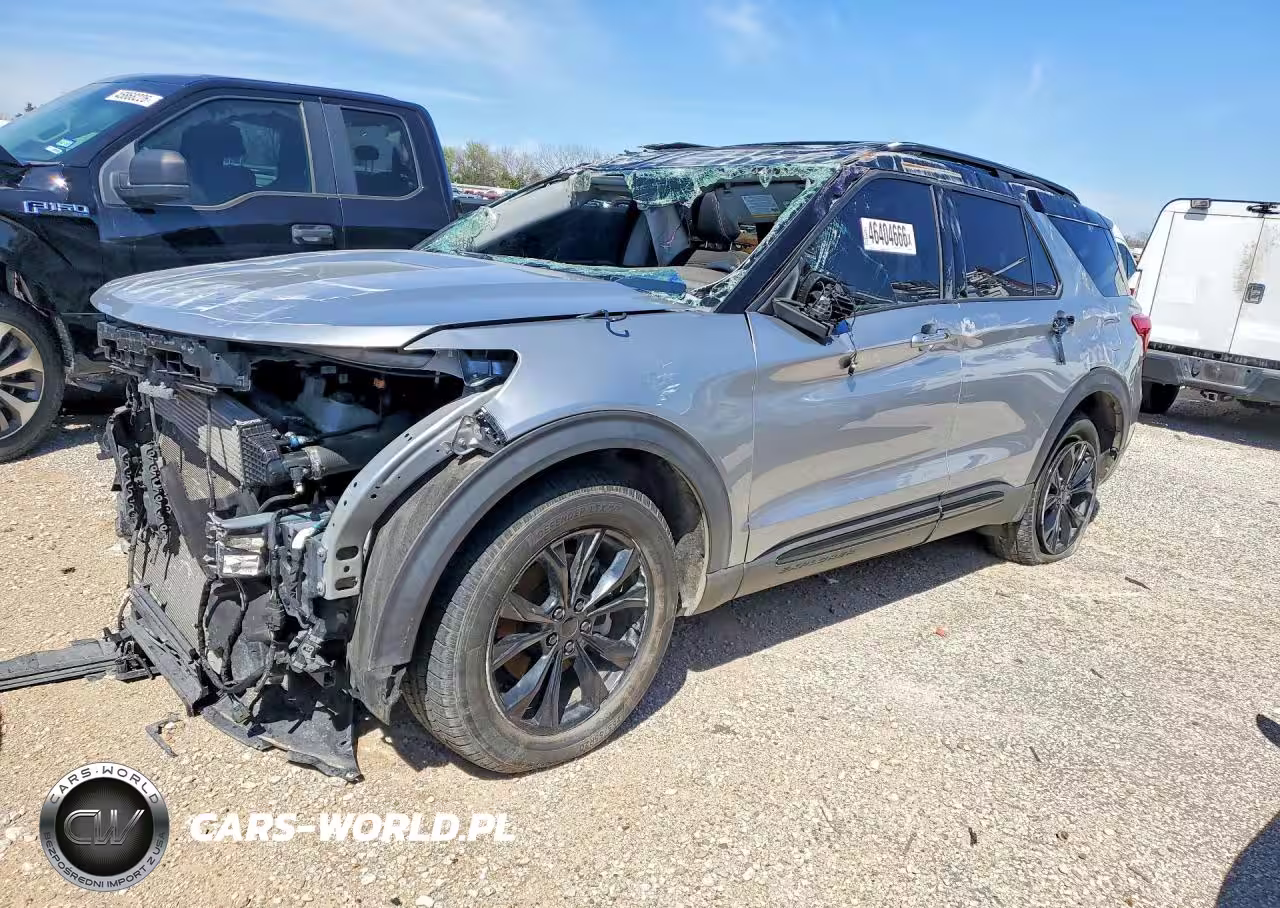 2020 Ford Explorer Xlt