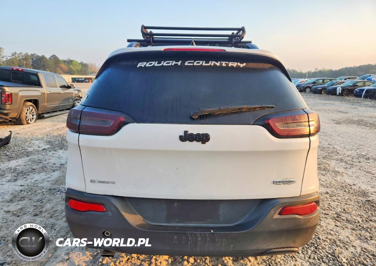 2014 Jeep Cherokee Latitude VIN:1C4PJLCB0EW127071 - 6