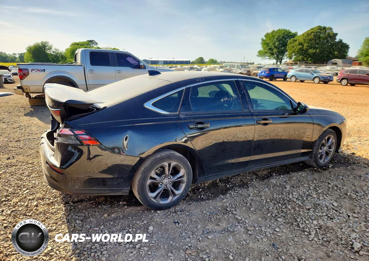 2024 Honda Accord Ex VIN:1HGCY1F37RA000289 - 3