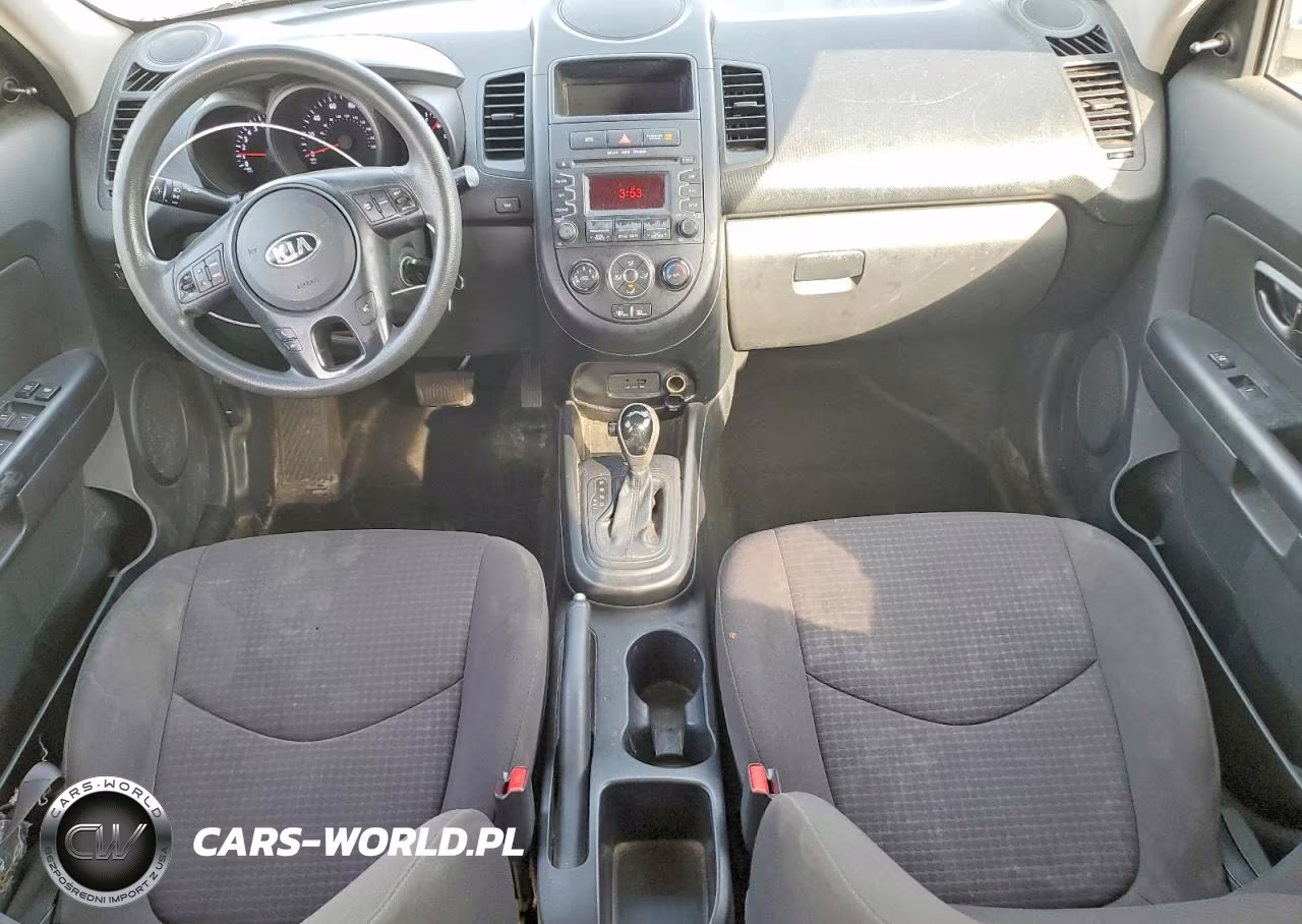 2013 Kia Soul Base VIN:KNDJT2A52D7613090 - 8