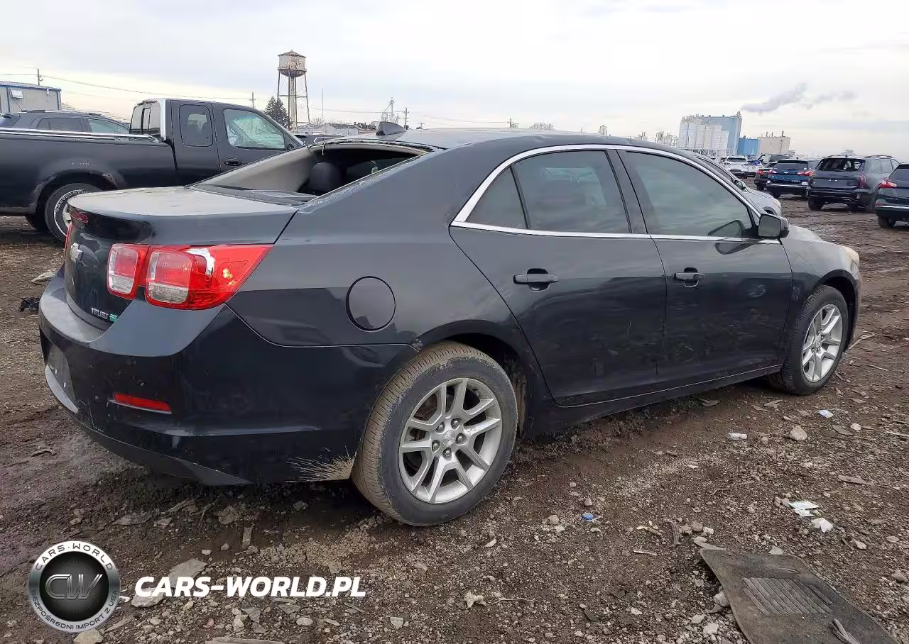 2013 Chevrolet Malibu 1Lt VIN:1G11D5RR4DF102825 - 3