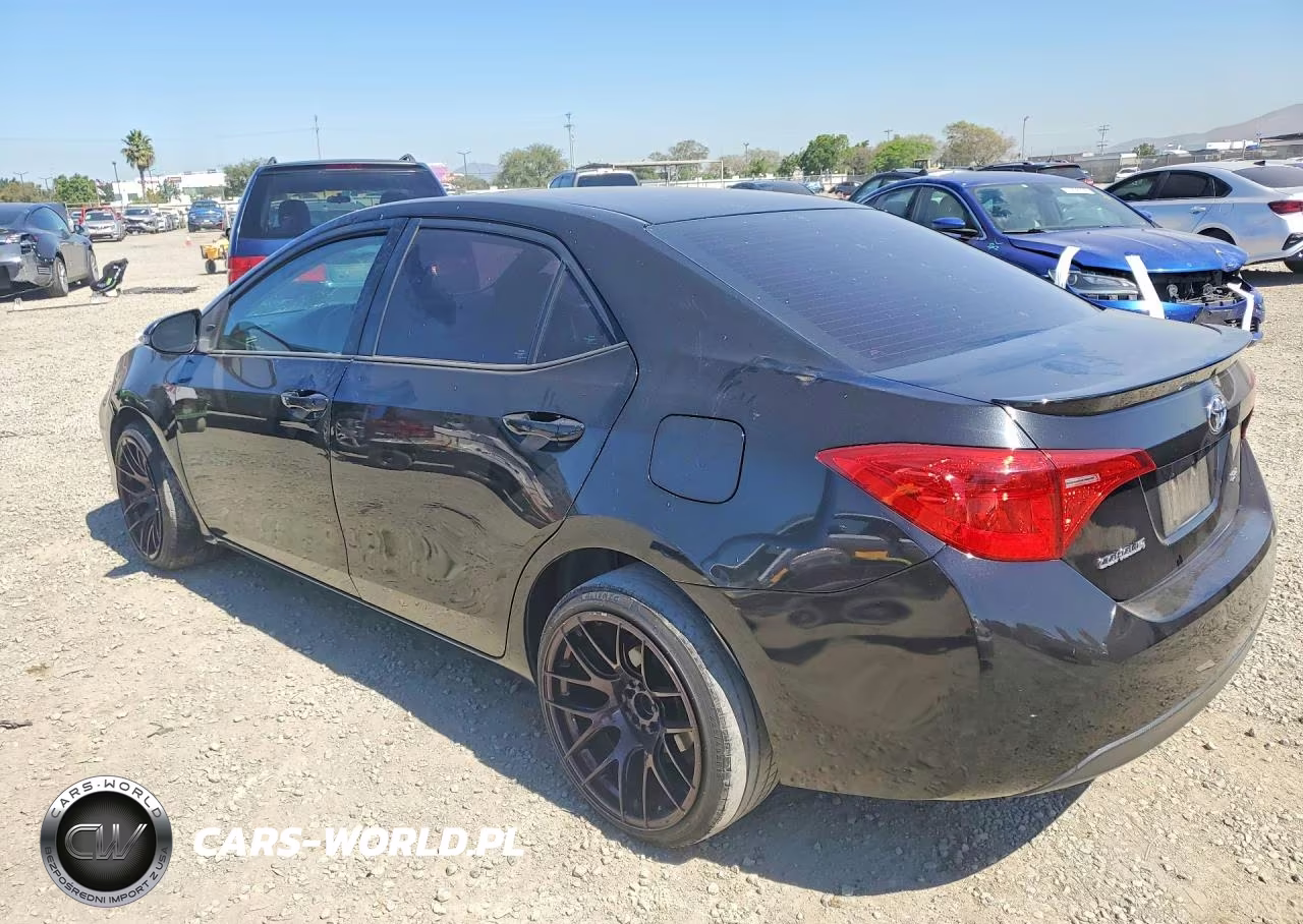 2017 Toyota Corolla Se VIN:5YFBURHE3HP731346 - 2
