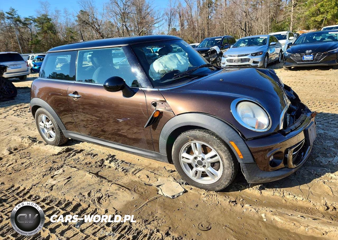 2011 Mini Cooper VIN:WMWSU3C56BT095894 - 4