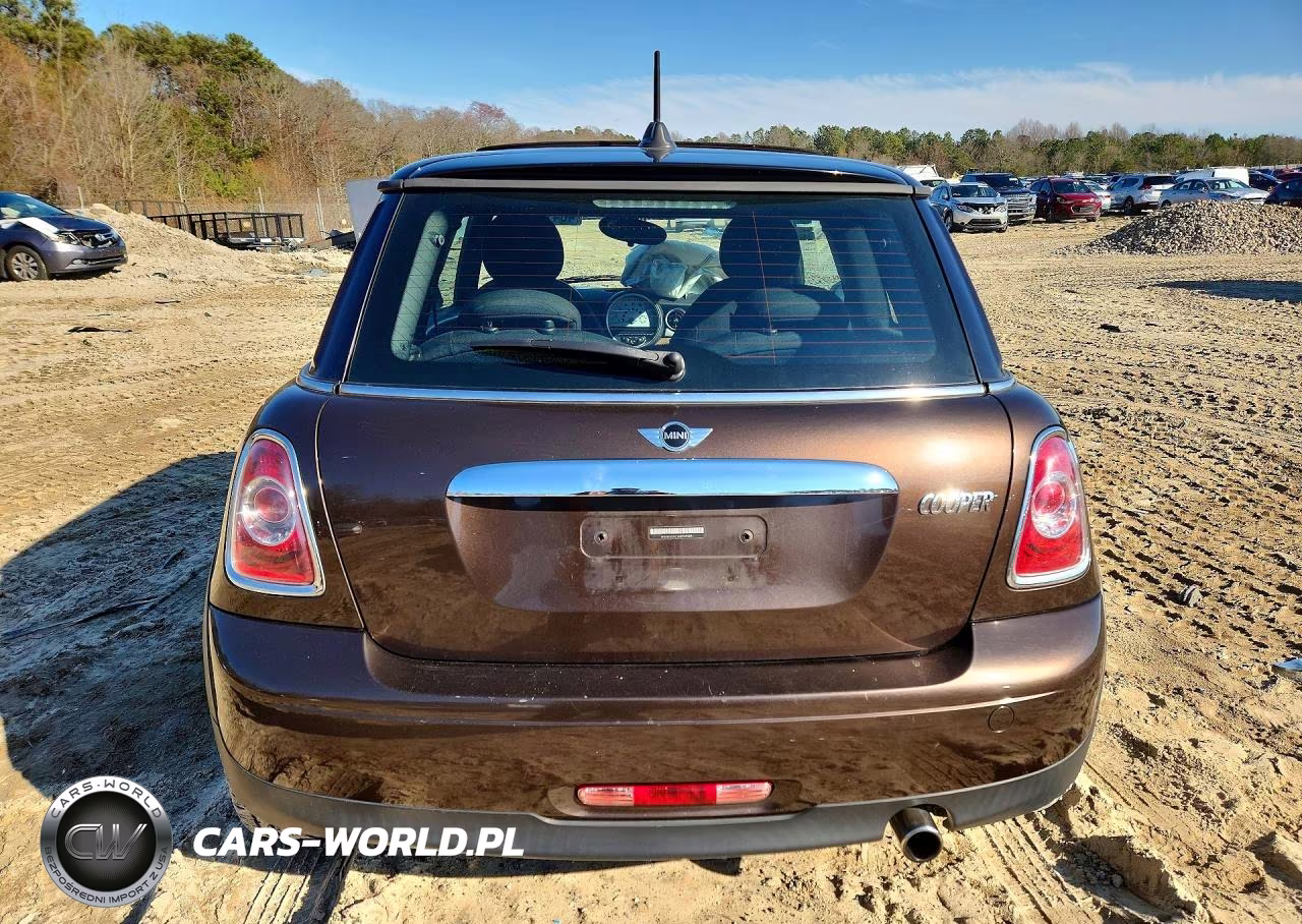2011 Mini Cooper VIN:WMWSU3C56BT095894 - 6