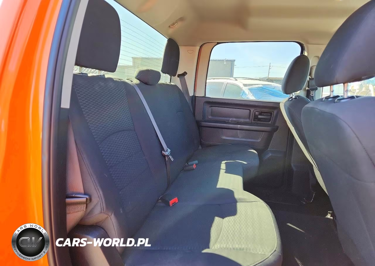 2019 Ram 1500 Classic Tradesman VIN:1C6RR7KT1KS616155 - 10