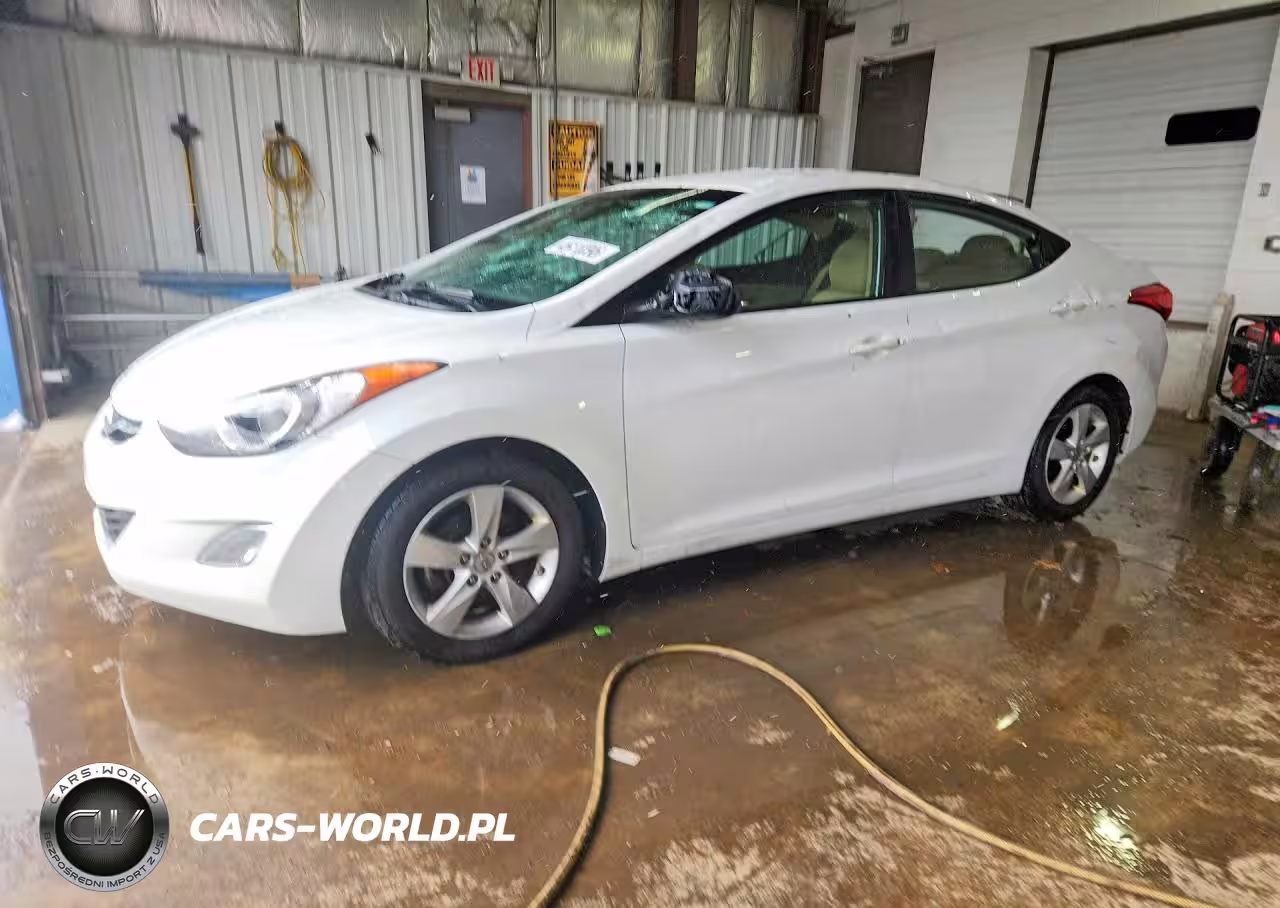 2013 Hyundai Elantra Gls