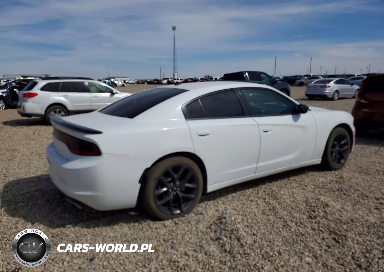 2019 Dodge Charger Sxt VIN:2C3CDXBG0KH564433 - 3