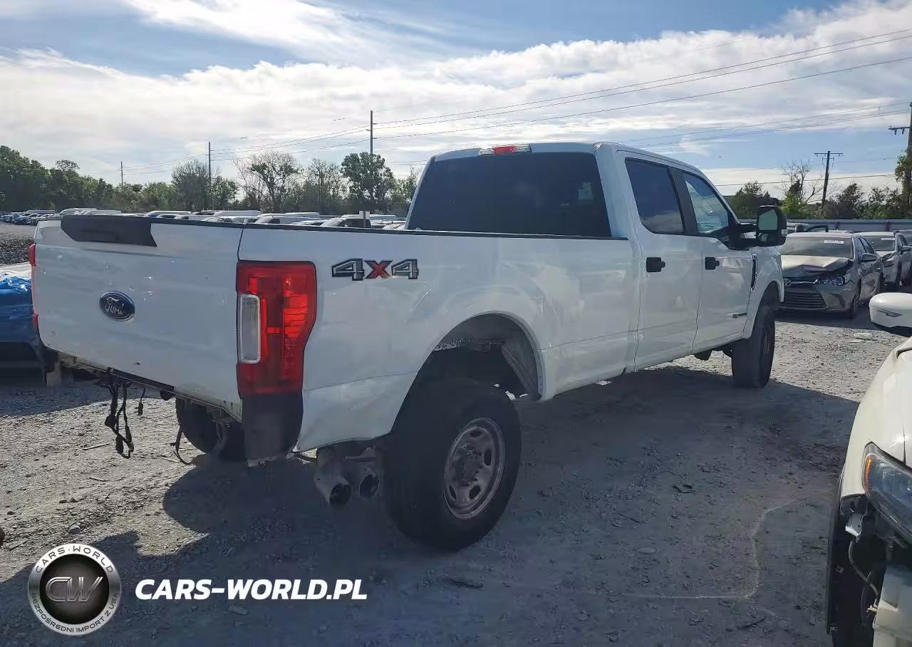2017 Ford F250 Super Duty VIN:1FT7W2BT0HEE95024 - 3