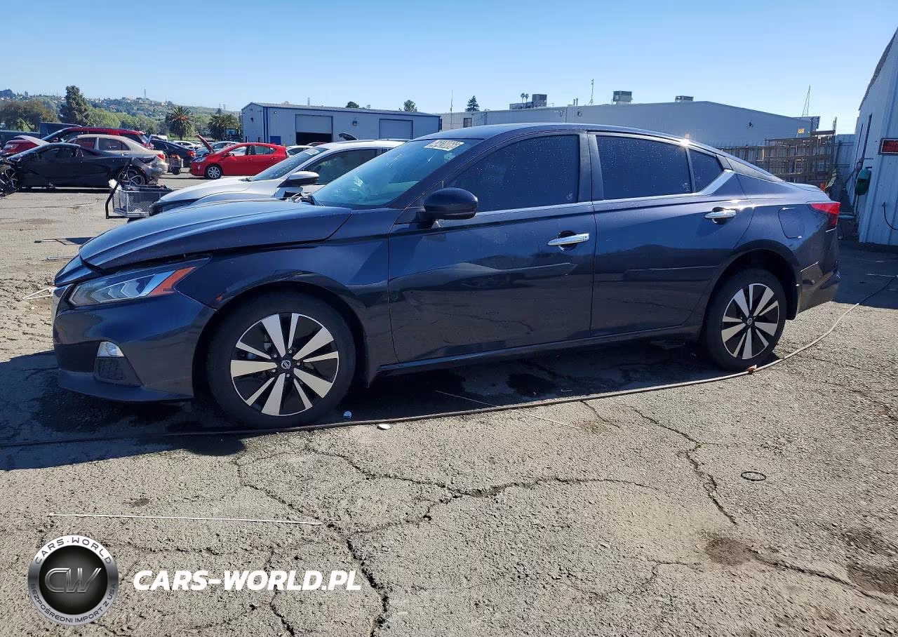 2021 Nissan Altima 2.5 Sv – zdjęcie 1 z 12