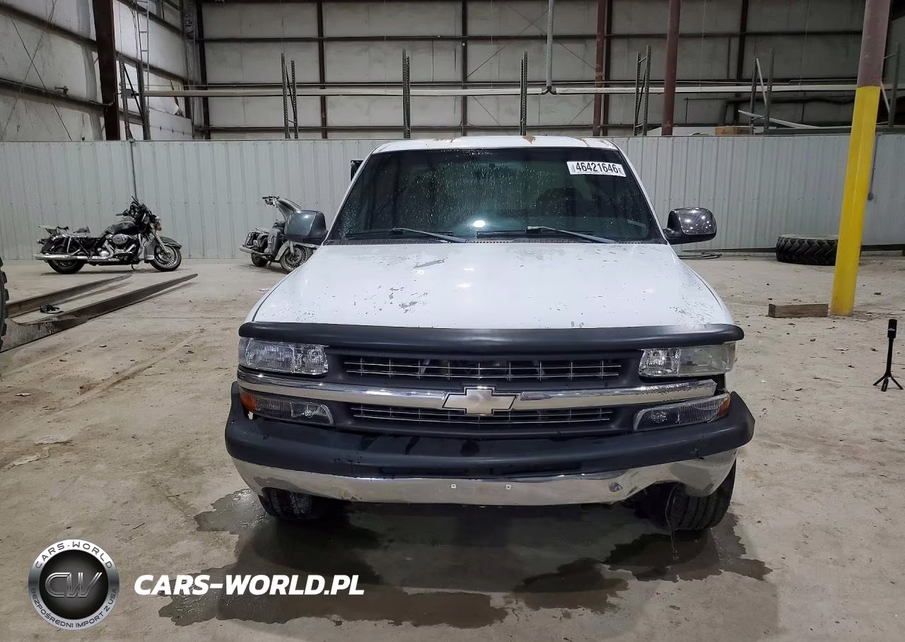2001 Chevrolet Silverado C1500 VIN:2GCEC19VX11325620 - 5