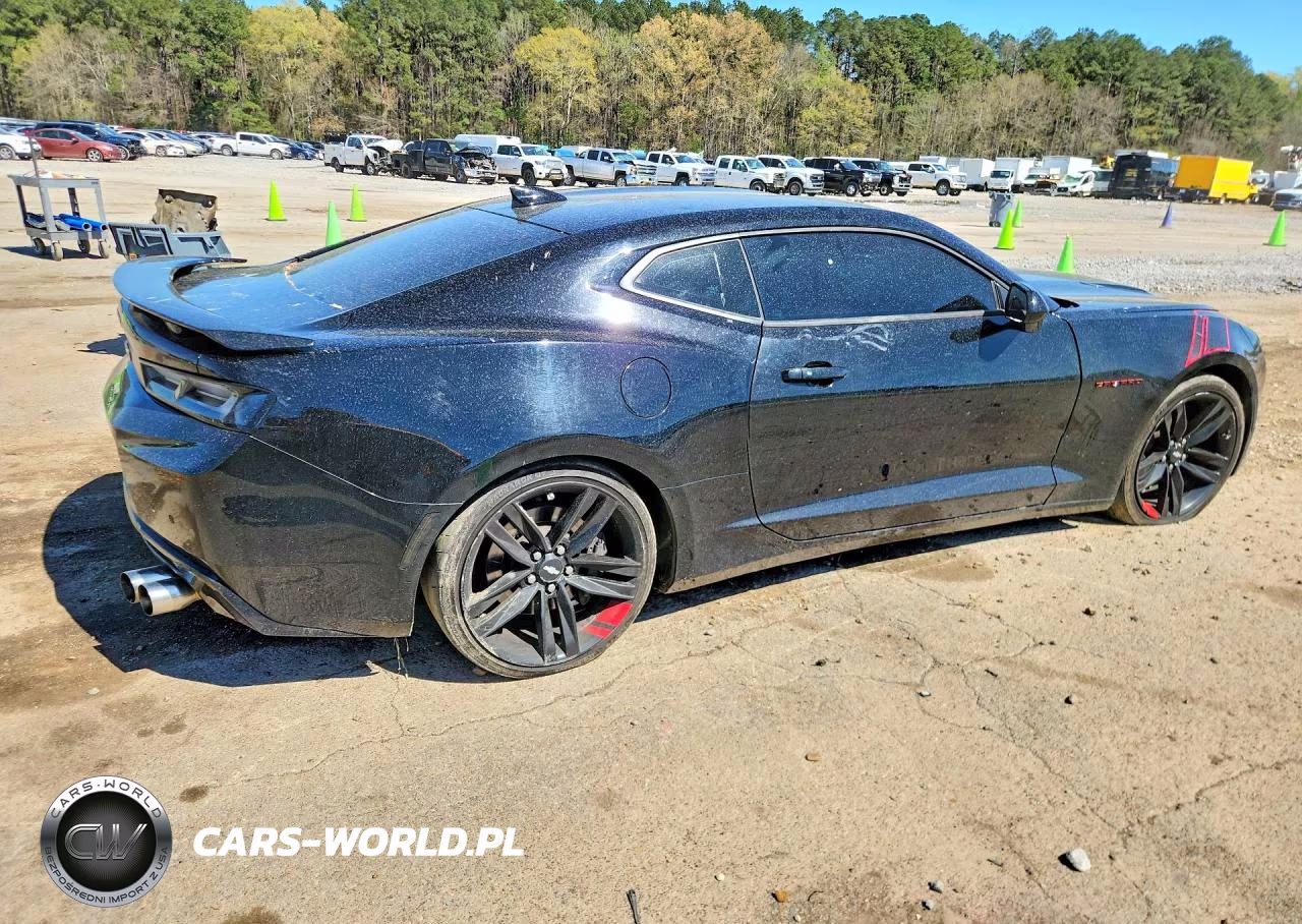 2018 Chevrolet Camaro Ss VIN:1G1FH1R7XJ0154475 - 3