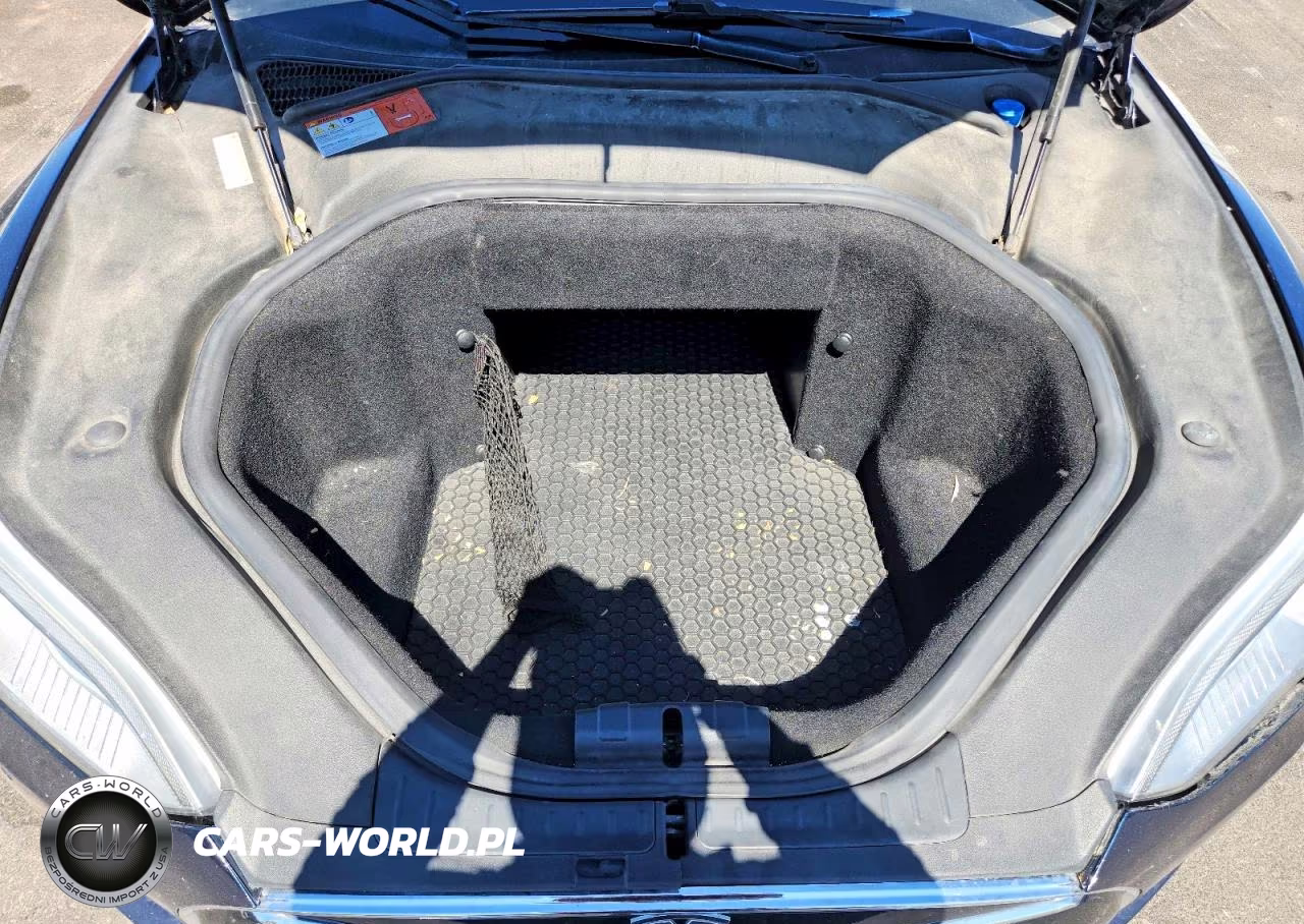 2015 Tesla Model S 60 VIN:5YJSA1S1XFF080564 - 11