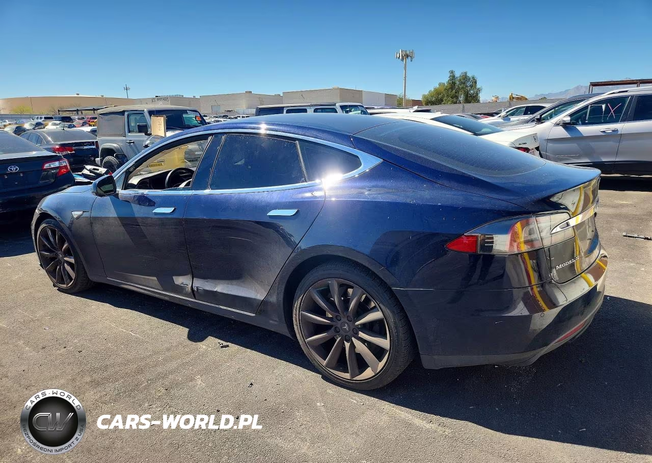 2015 Tesla Model S 60 VIN:5YJSA1S1XFF080564 - 2