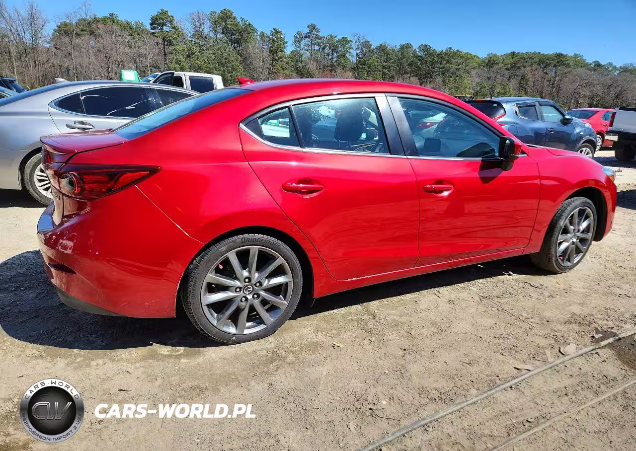 2018 Mazda 3 Touring VIN:3MZBN1V36JM259073 - 3