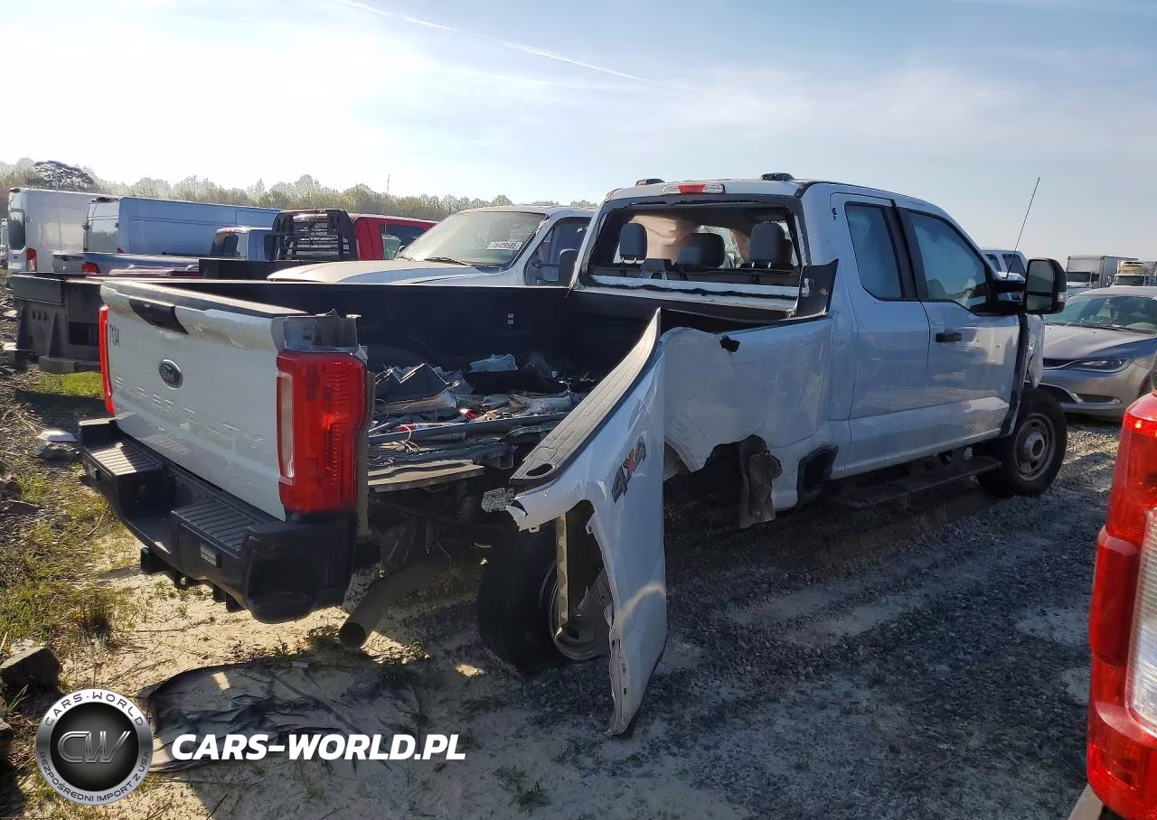 2024 Ford F250 Super Duty VIN:1FT7X2BA4REC52166 - 3