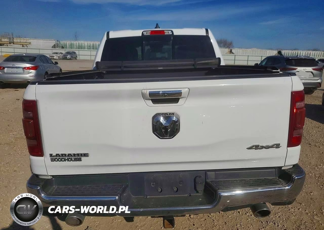 2020 Ram 1500 Laramie VIN:1C6SRFJM6LN250439 - 6