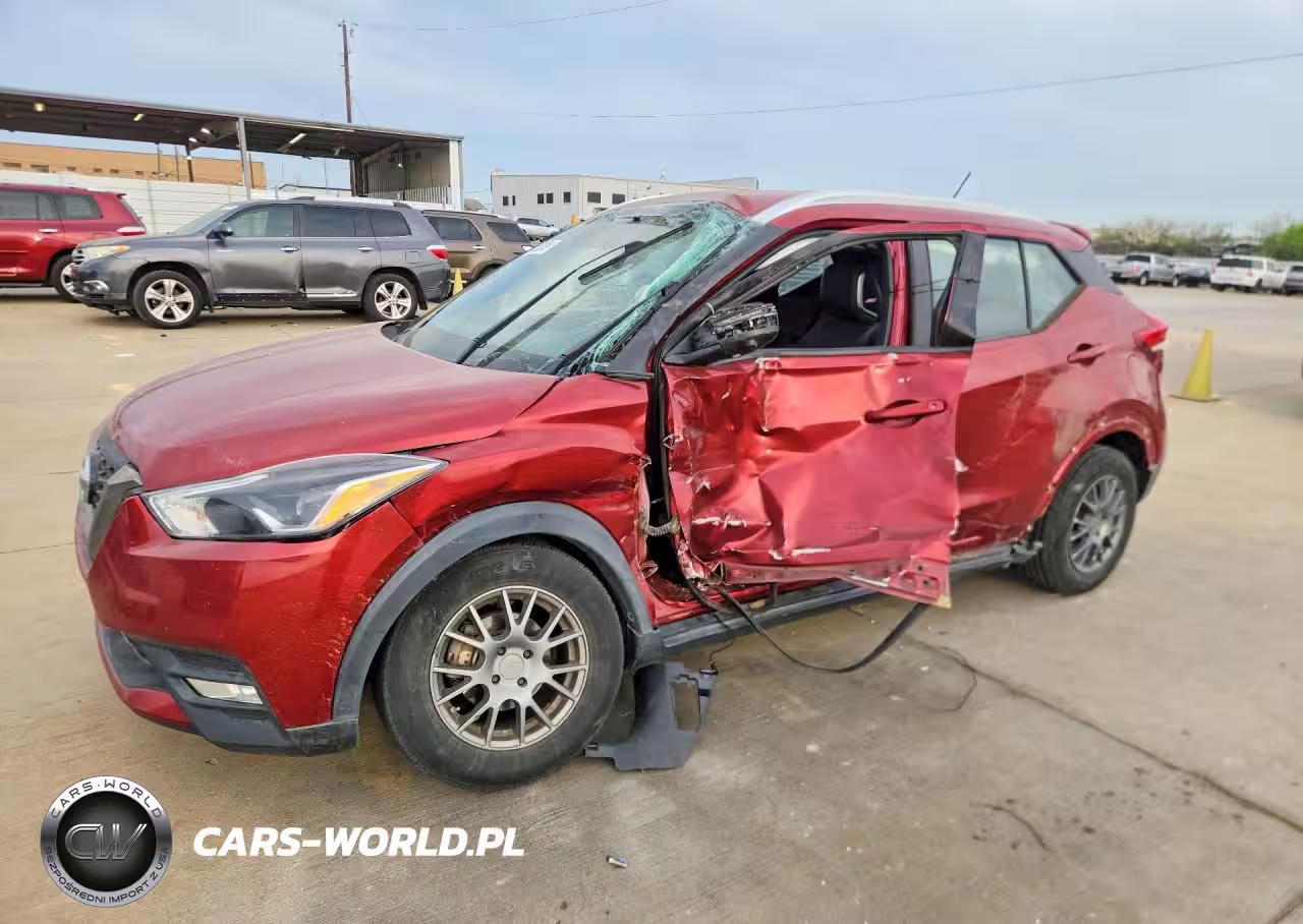 2019 Nissan Kicks Sr