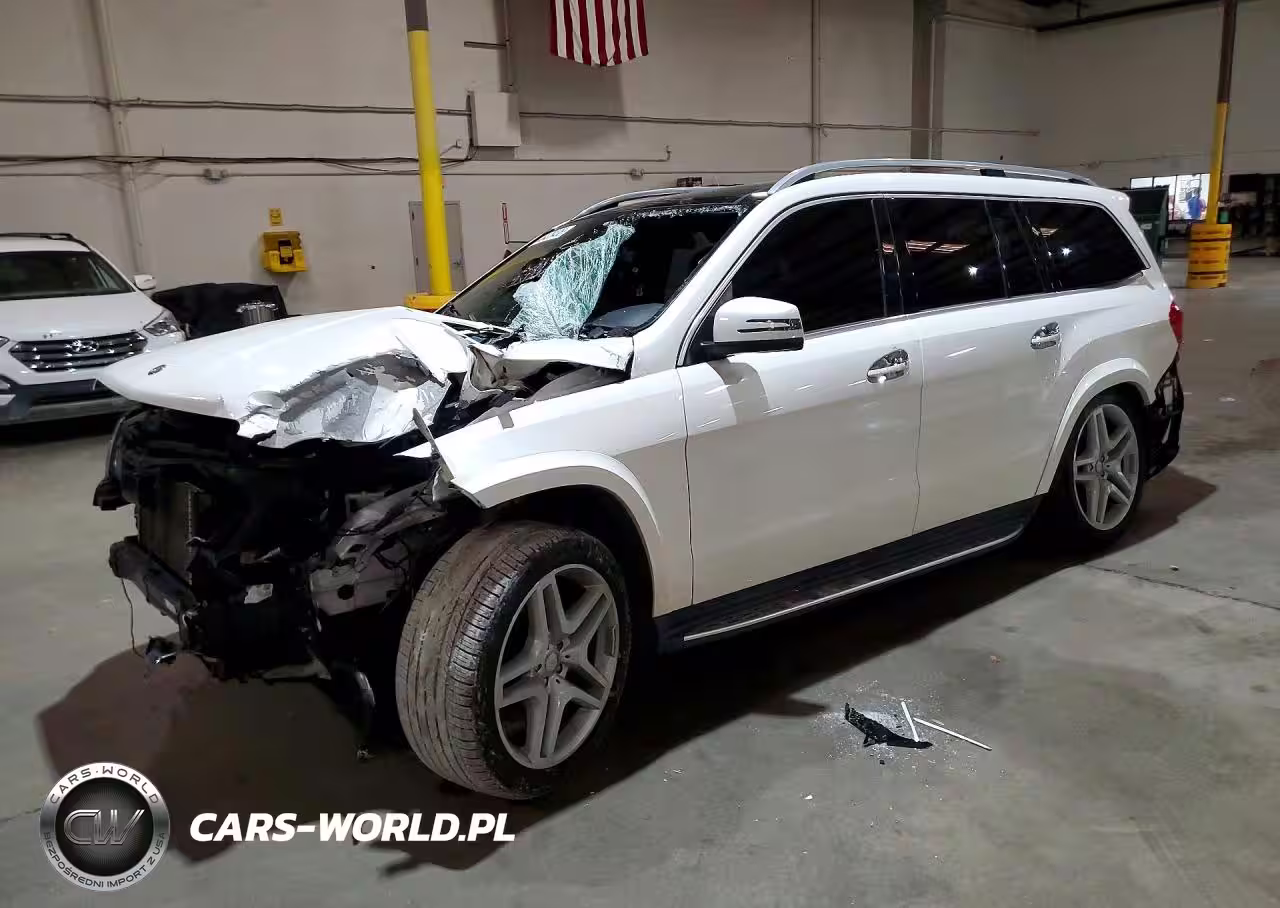 2015 Mercedes-Benz Gl 550 4Matic