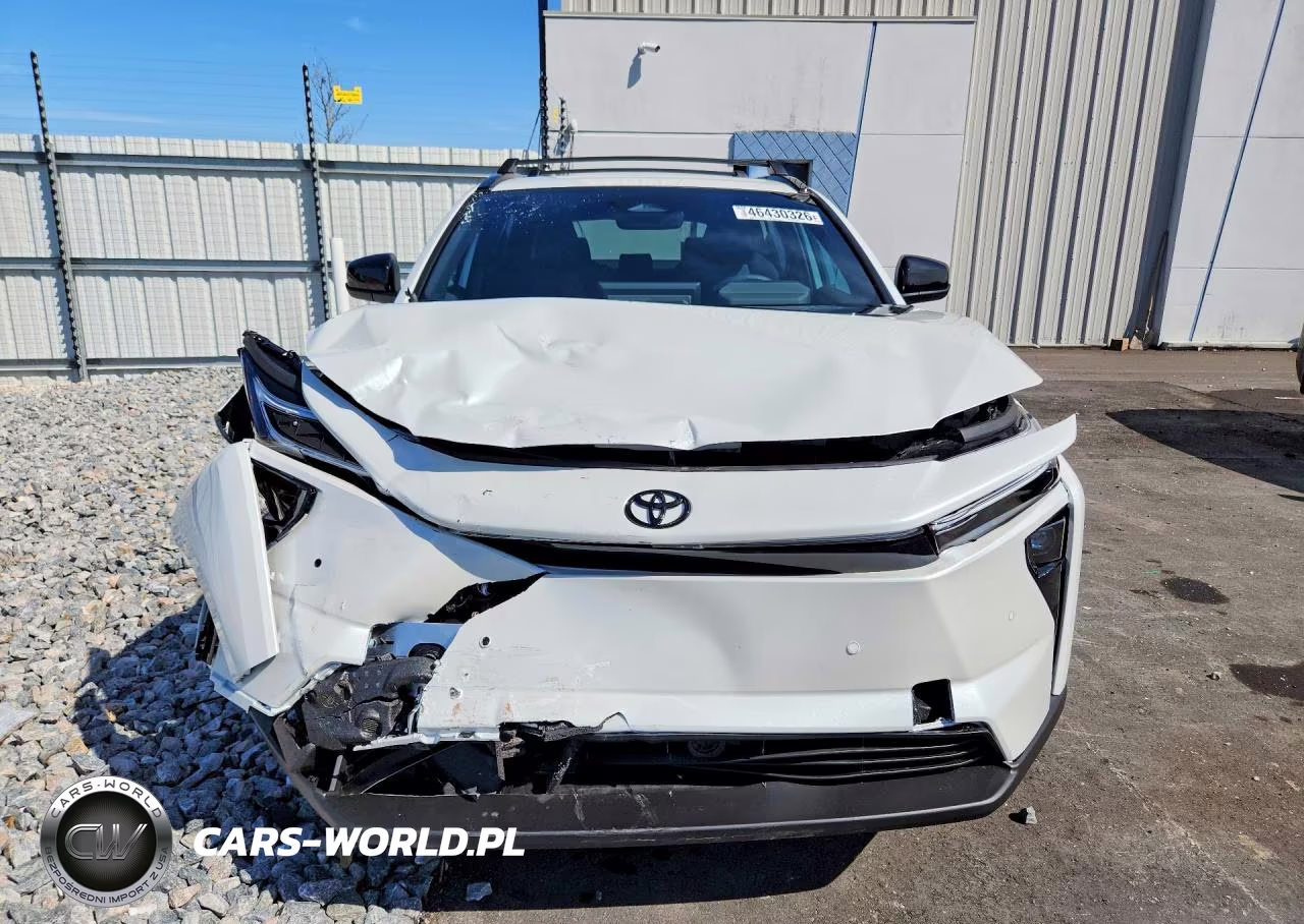 2026 Toyota Bz Xle VIN:JTMBFAEB1TJ015161 - 5