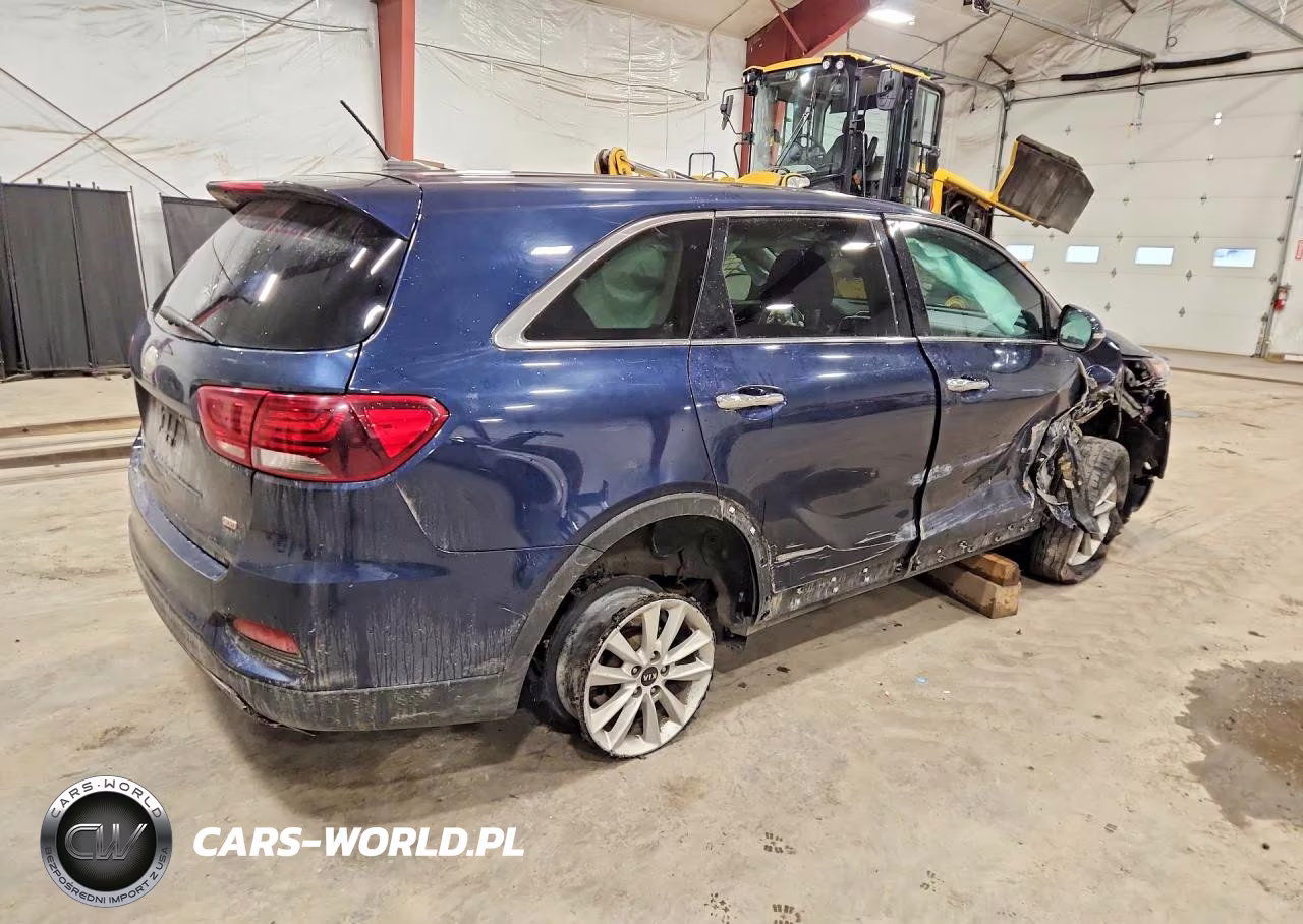 2019 Kia Sorento Lx VIN:5XYPGDA31KG535149 - 3