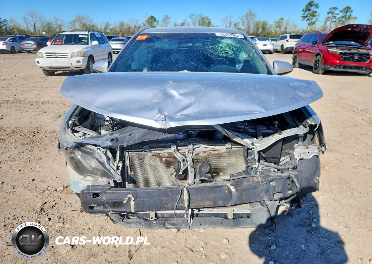 2014 Toyota Camry Se VIN:4T1BF1FK9EU860433 - 5