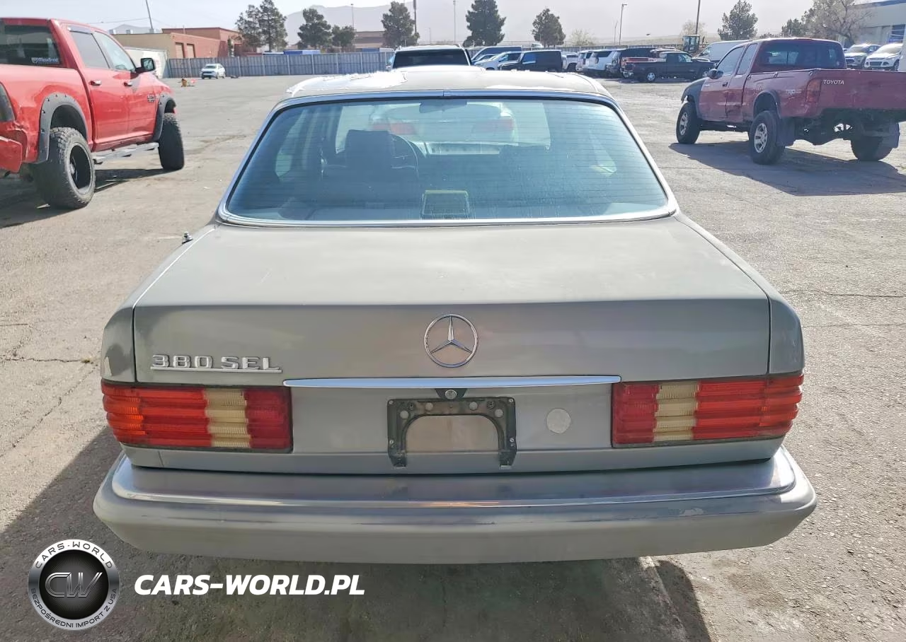1983 Mercedes Benz 380 Sel VIN:WDBCA33A6DB045551 - 6