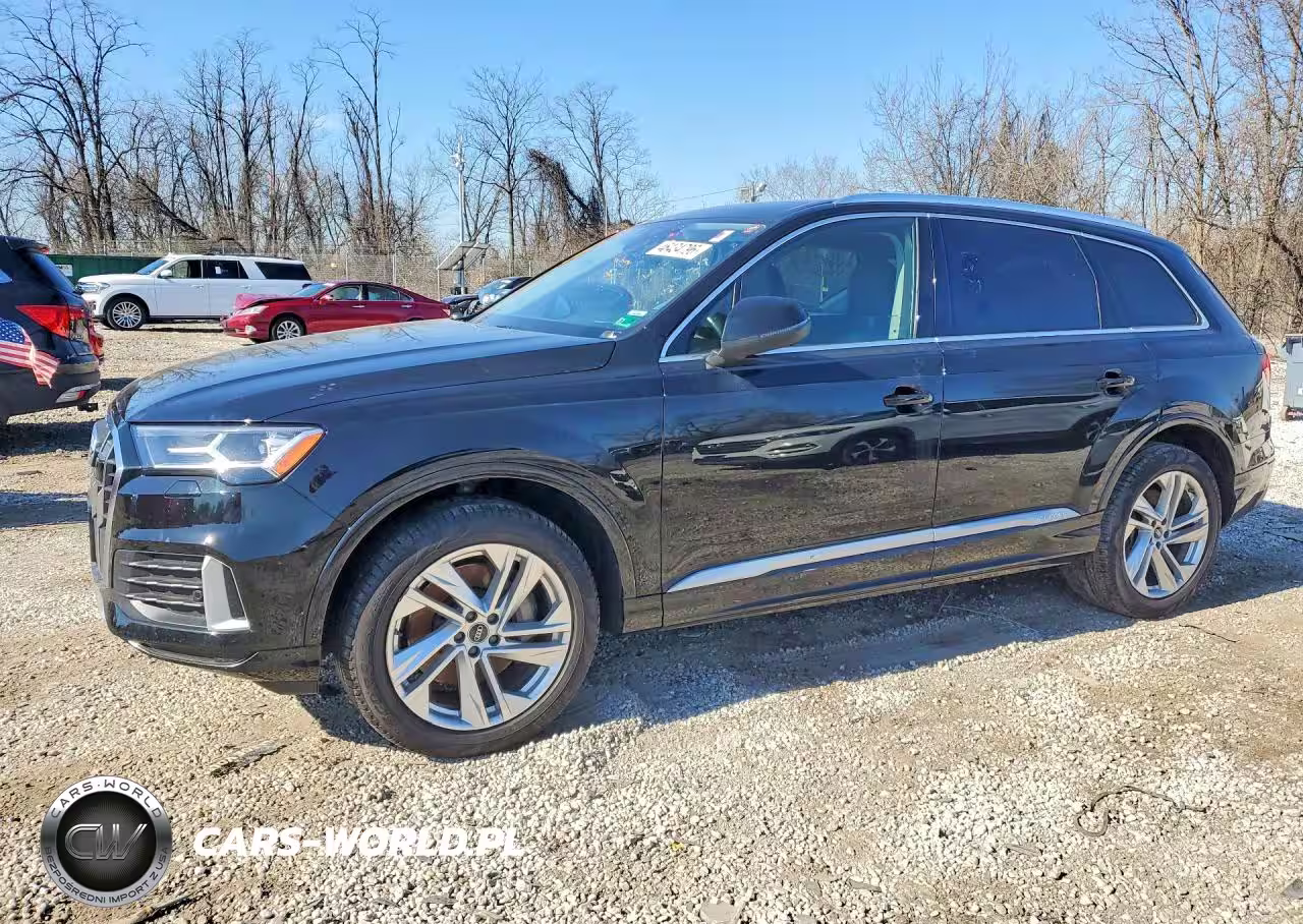 2023 Audi Q7 Premium Plus