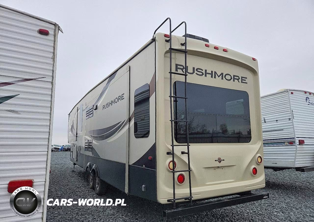 2014 Redwood Rushmore Camper VIN:4V0FC3926ER004120 - 3