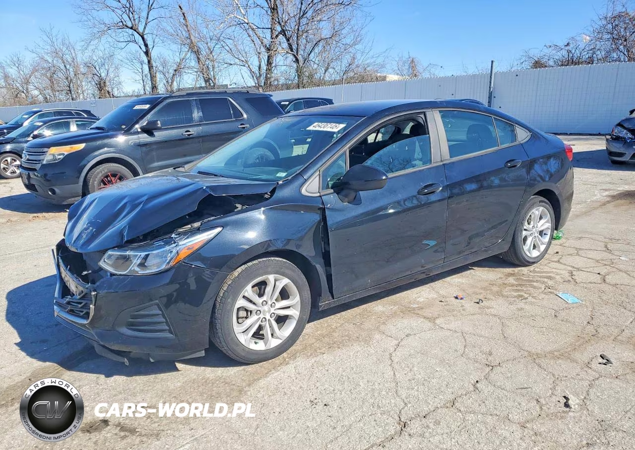 2019 Chevrolet Cruze Ls – zdjęcie 1 z 12