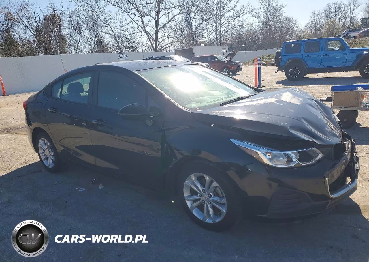 2019 Chevrolet Cruze Ls VIN:1G1BC5SM9K7113686 - 4