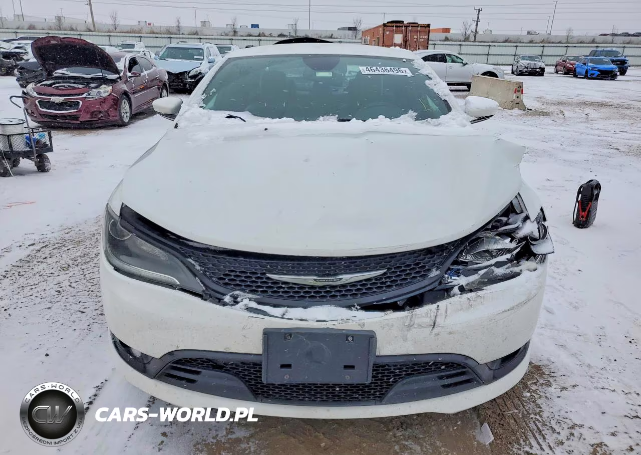 2015 Chrysler 200 S VIN:1C3CCCBB6FN682113 - 5