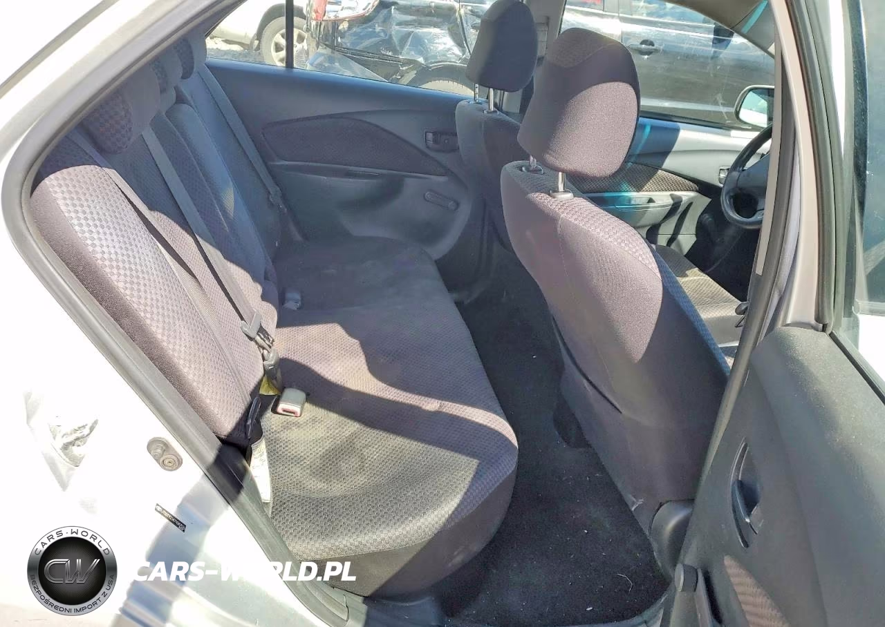 2007 Toyota Yaris Base VIN:JTDBT923471042526 - 10