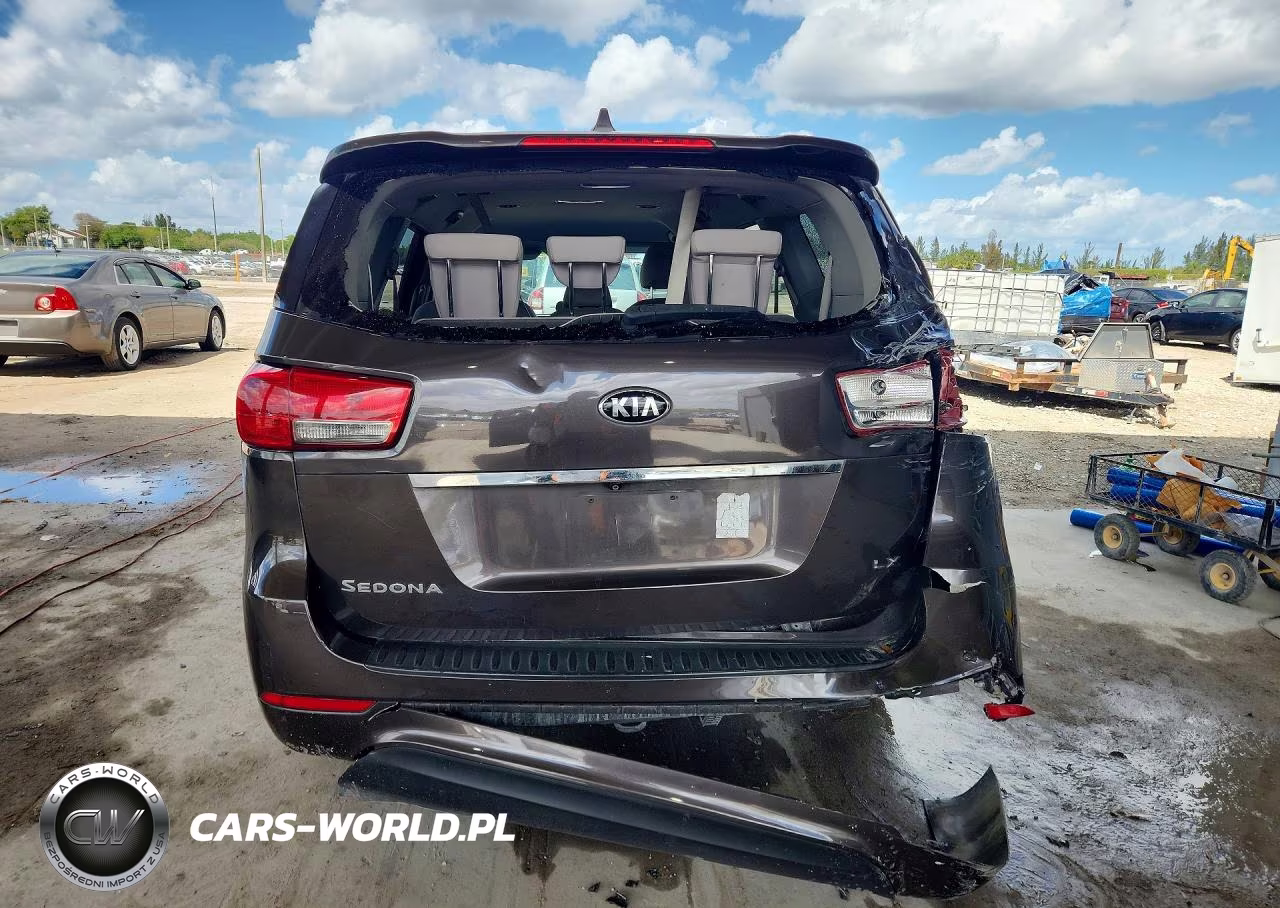 2018 Kia Sedona Lx VIN:KNDMB5C13J6394203 - 6