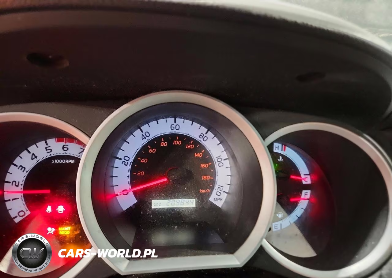 2015 Toyota Tacoma V6 VIN:3TMLU4EN7FM194254 - 9