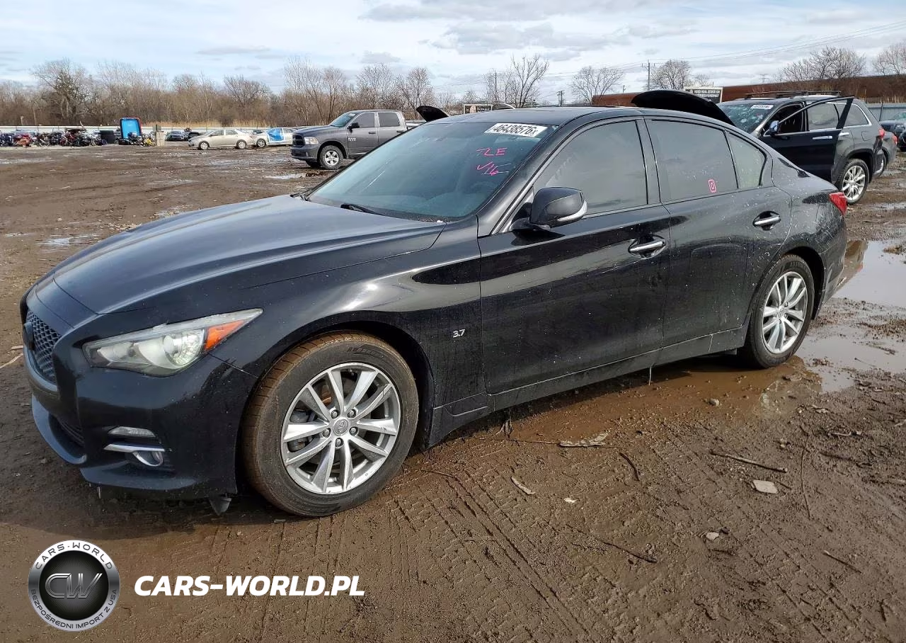 2015 Infiniti Q50 Base