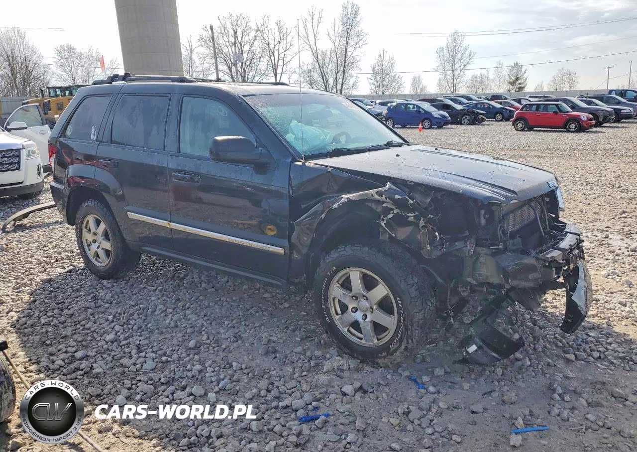 2010 Jeep Grand Cherokee Laredo VIN:1J4PR4GK8AC105270 - 4