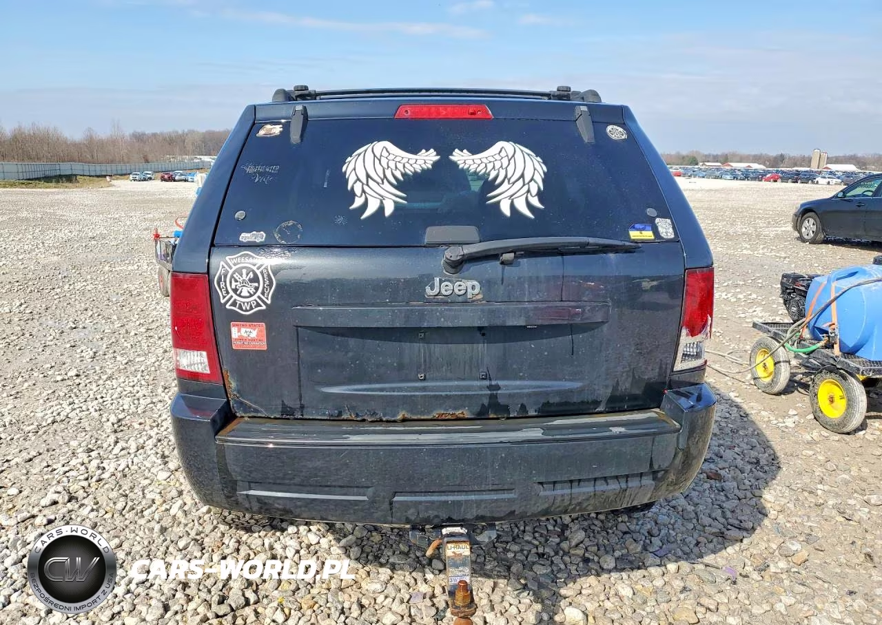 2010 Jeep Grand Cherokee Laredo VIN:1J4PR4GK8AC105270 - 6